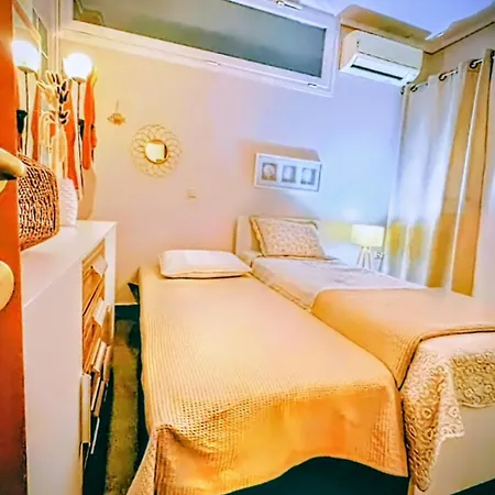 Mitropolews 55 Thessaloniki