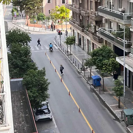 Διαμέρισμα Mitropolews 55