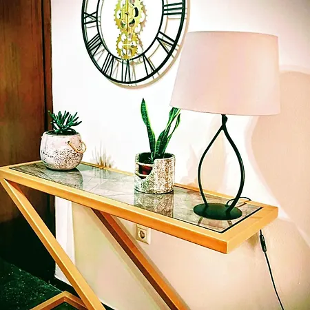 Mitropolews 55 Lejlighed *