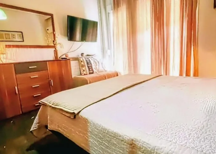 Mitropolews 55 سالونيك